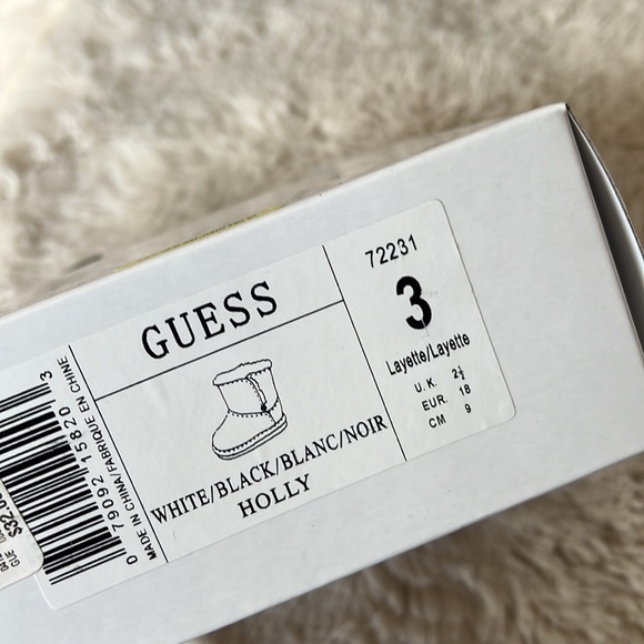 Guess baby shoes boots zebra layette size 3 EUC with original box - Picture 3 of 8